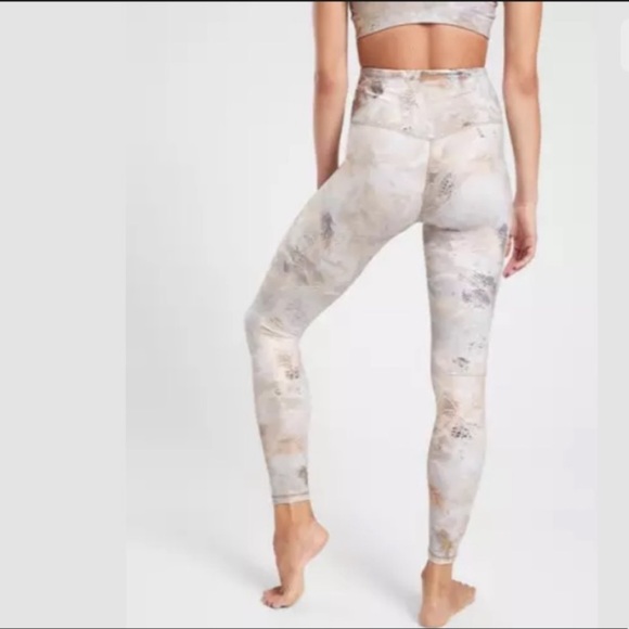 Athleta gilded gold leggings - Picture 2 of 8